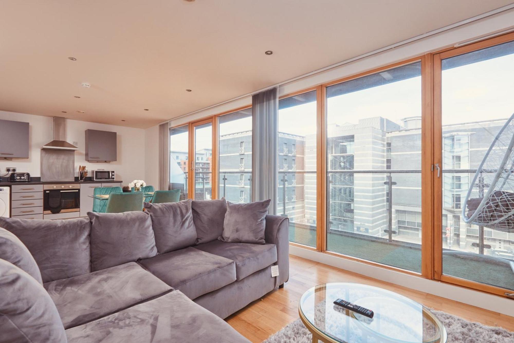 Central Leeds Dock Apt, Free Secure Parking! 2 Bed Екстериор снимка